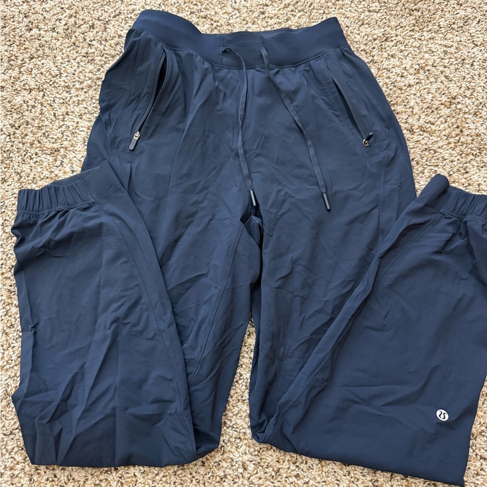 lululemon athletica adapted state high rise Jogger sz. 4 in Navy